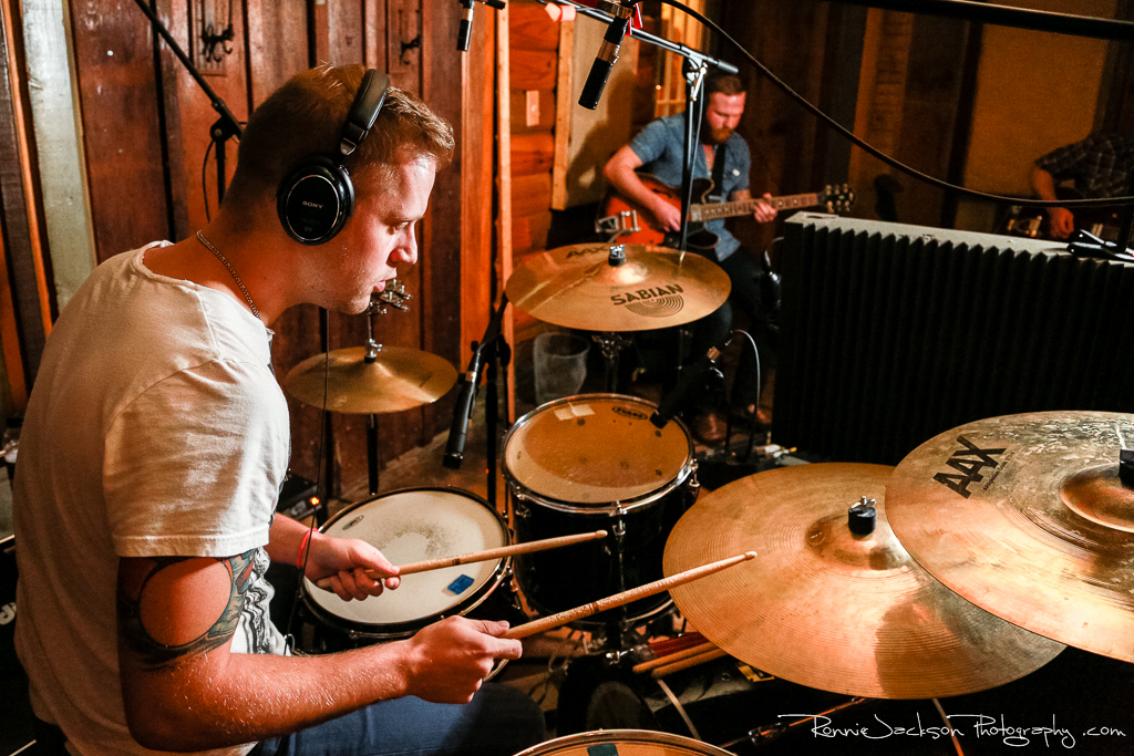 EXCLUSIVE SESSIONS: Swindle Boys at Big Acre // Photo by Ronnie Jackson